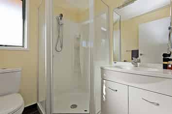 1021 Reka Street, Akina