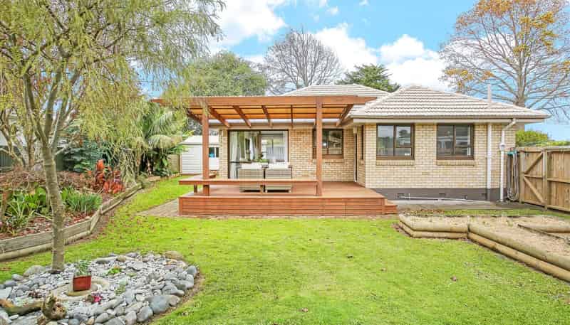 89 Beach Road, Pahurehure