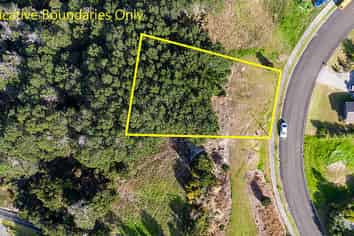 26 Dudley Crescent, Cable Bay