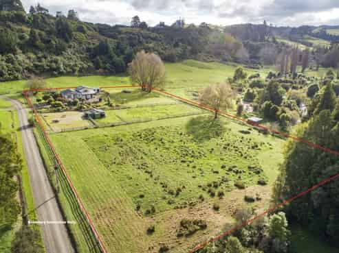 22 Weka Street, Pohangina