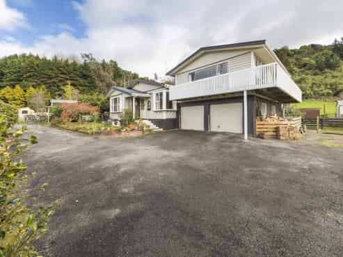 22 Weka Street, Pohangina