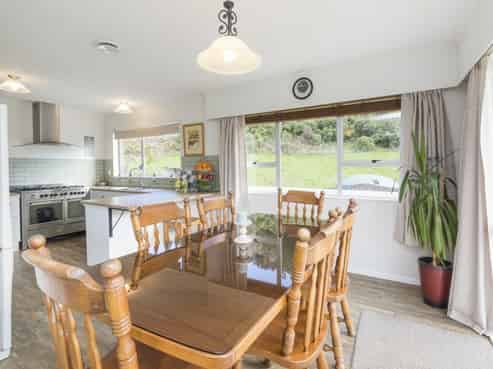 22 Weka Street, Pohangina