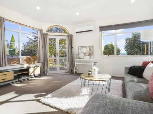 26 West Ridge Drive, Western Heights