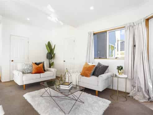 26 West Ridge Drive, Western Heights