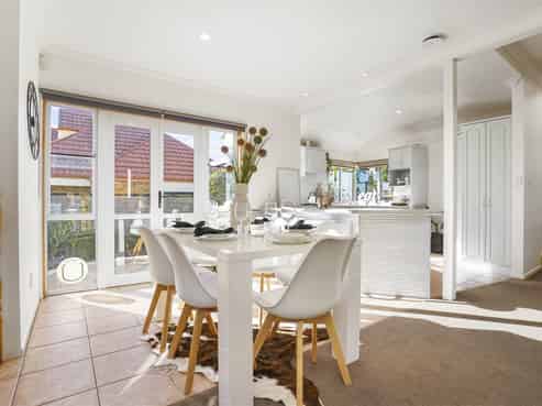 26 West Ridge Drive, Western Heights