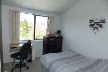 5C Snead Place, Hillcrest