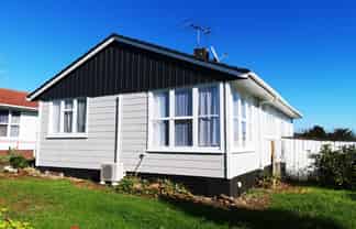 80 Caravelle Close, Mangere