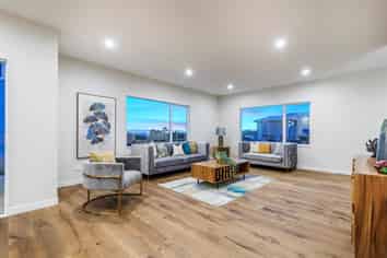 7 Mackay Drive, Greenhithe