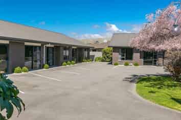 Consistent Performer in Excellent Location