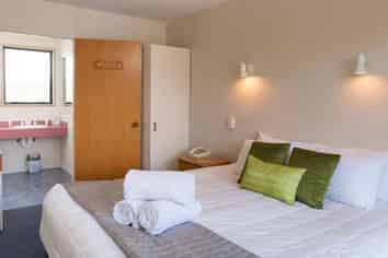 Consistent Performer in Excellent Location