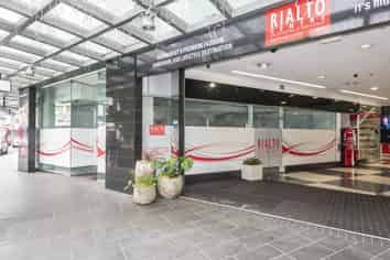 Prime Broadway retail opportunity