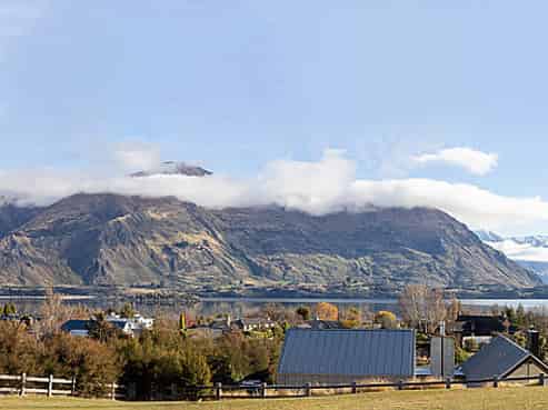 10 Forest Heights, Wanaka