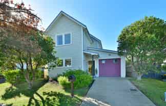 26 Cape Cod Drive, Gulf Harbour