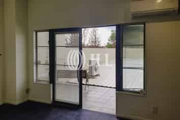 Sunny and Affordable Office Premise