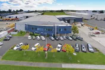 3,500 East Tamaki Warehouse - Available now!