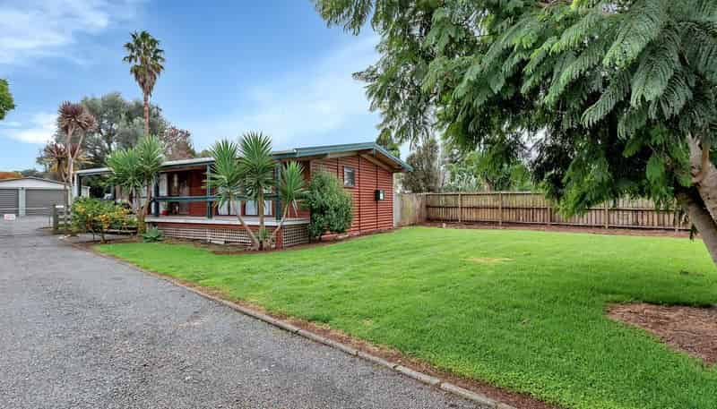 26 Tangihua Road, 
