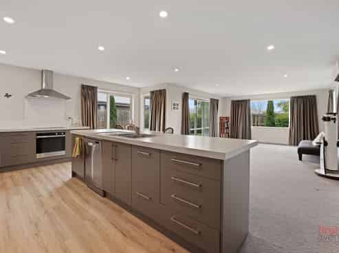 14 David Buist Crescent, Halswell