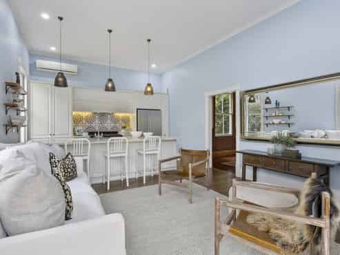 25 Claude Road, Epsom