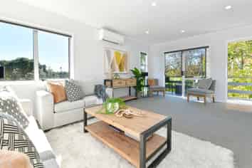 2/30 Alexander Avenue, Torbay