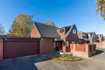 2/38 Dominion Street, Takapuna