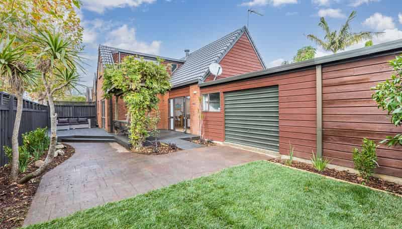 2/38 Dominion Street, Takapuna