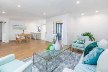 2/38 Dominion Street, Takapuna