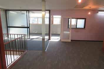 Standalone Showroom/Warehouse in Kingsland