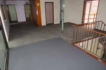 Standalone Showroom/Warehouse in Kingsland