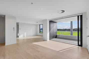 105/223D Green Lane West, Epsom