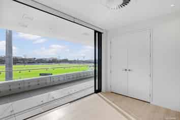 105/223D Green Lane West, Epsom