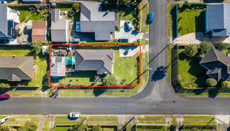 2 Mervan Street, Mangere East