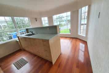 b/153 Gowing Drive, Meadowbank