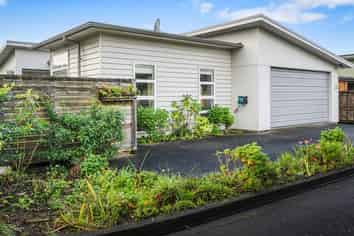 28 Cataldo Mews, Avalon