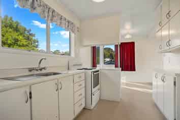 18 Finn Place, Totara Vale