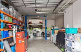 Affordable Albany warehouse