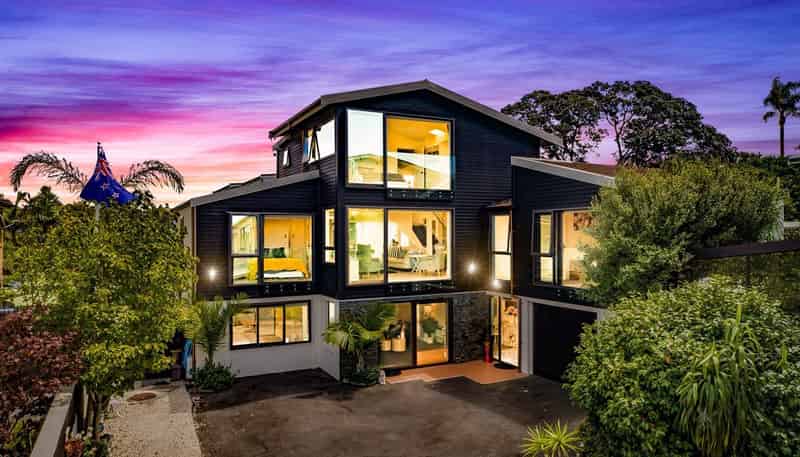 36a Seaview Road, Castor Bay