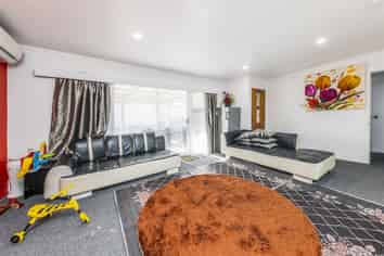 1/42 Kenderdine Road, Papatoetoe