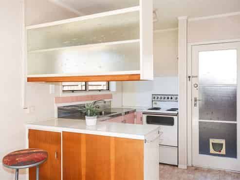 2/42 Trentham Road, Papakura