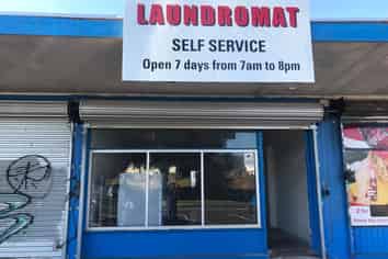 BRAND NEW SET UP SELF SERVICE LAUNDROMAT IN SOUTH 