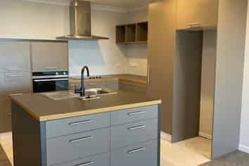 2B/12 Selwyn Street, Howick