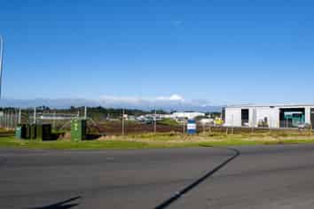 Warehouse development with profile!