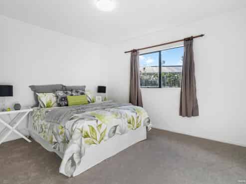 1/58 Henwood Road, Mangere East