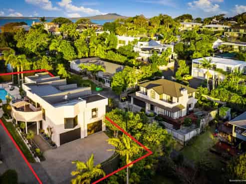 5 Huntly Road, Campbells Bay