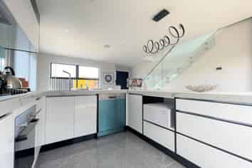 158D Flat Bush School Road, Flat Bush