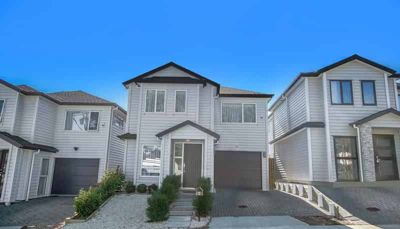 14 Whakatupu Road, Flat Bush