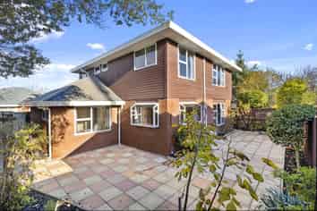 1 Parkwood Place, Parklands