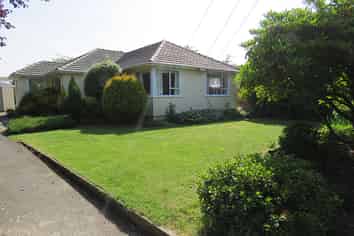 30 Pinehurst Crescent, Russley