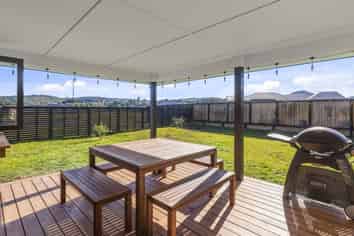 18 Karaka Place, Kinloch