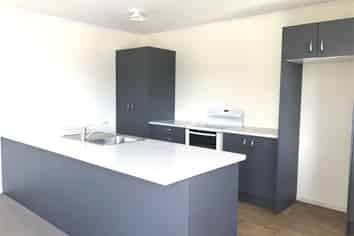 126c St Vincent Street, Toi Toi