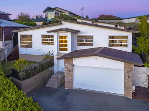 40 The Ford, Huntington